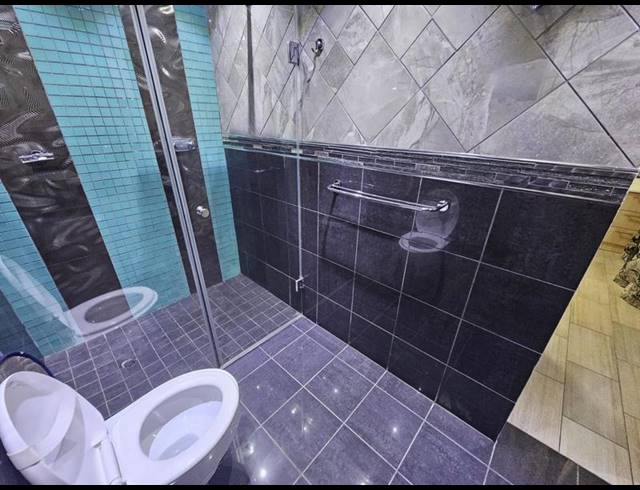 1 BEDROOM PROPERTY TO RENT IN GREENWOOD PARK